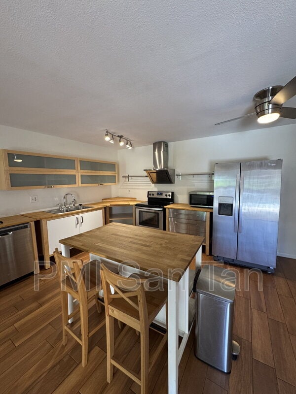 Building Photo - 5525 E Thomas Rd Unit F1