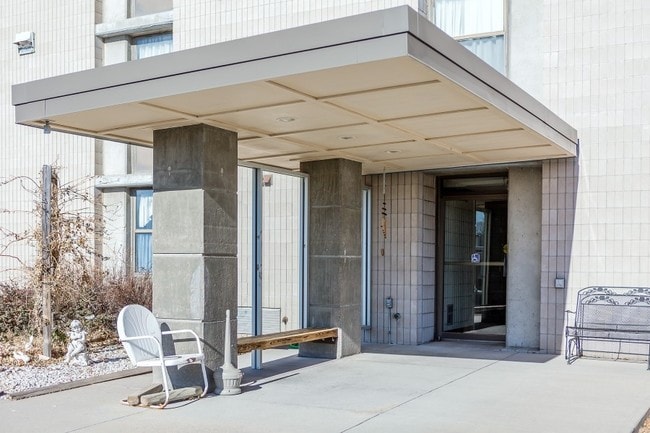 Photo - Wheatview Apartments