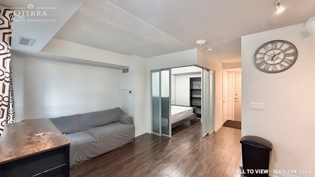 Photo - 20 Meadowglen Pl Unit 533-20 Meadowglen Pl, Sca