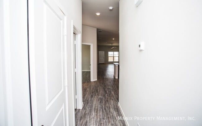 Photo - 1924 Langford Ave Unit A