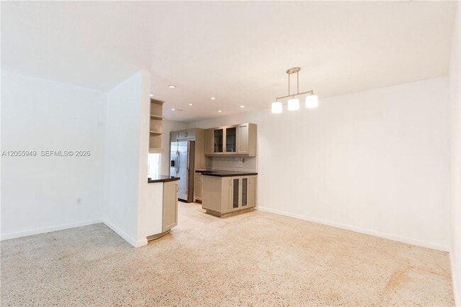 Photo - 565 NE 160th Terrace