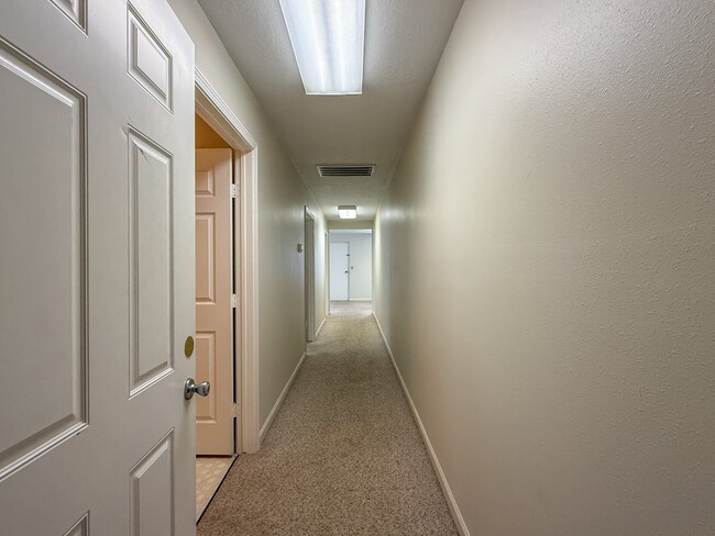 Photo - 26605 E River Rd