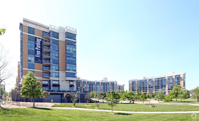 Midtown Crossing Apartments Apartement