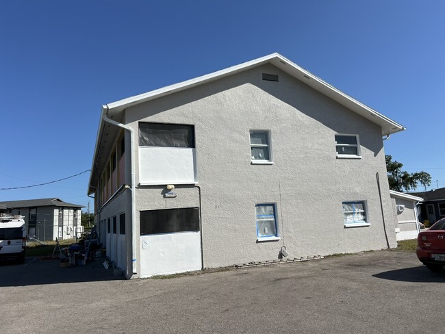 Building Photo - 11431 Char Ann Dr Rental
