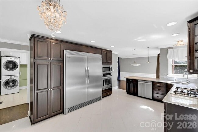 Photo - 3112 English Sparrow Ln