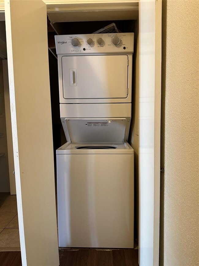 Photo - 9009 Richmond Ave.