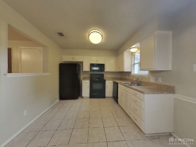 Photo - 4008 Segram Ct