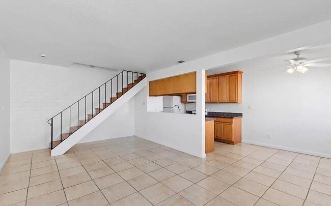 Photo - 3615 Sapphire Dr Unit 3