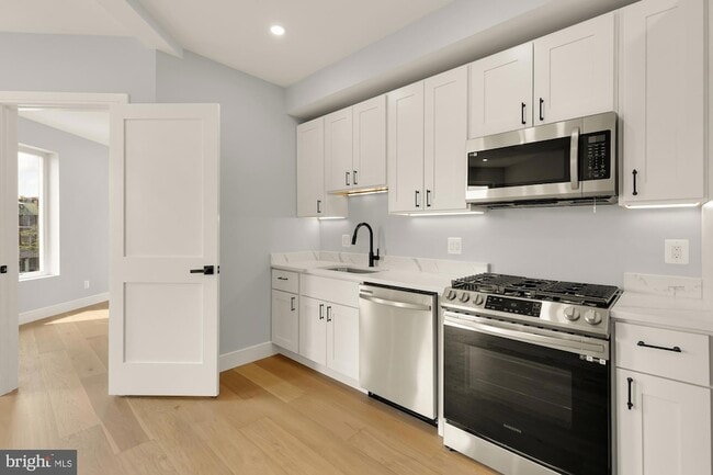 Photo - 3215 Mt Pleasant St NW Unit 303