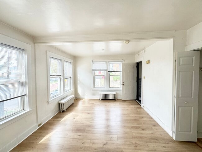 Photo - 304 Elizabeth Ave Unit 2