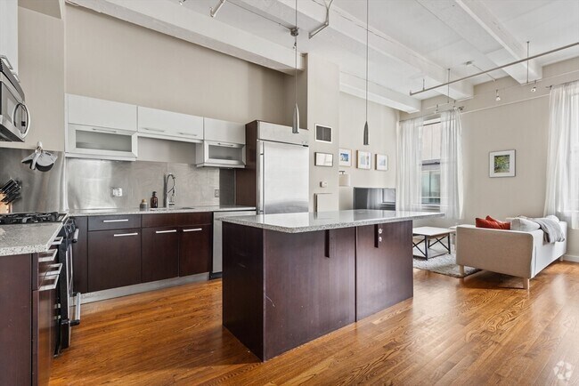 Building Photo - 88 Kingston St Unit 3D Rental