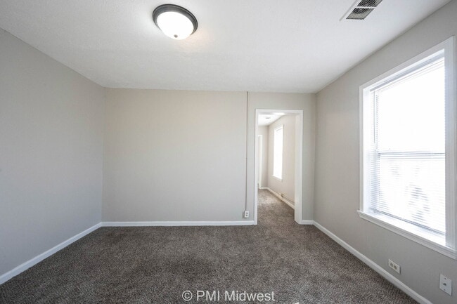 Photo - 1 Bedroom 1 bath