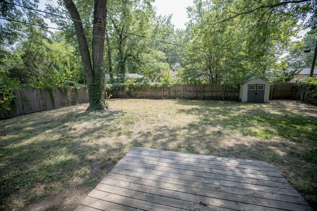 Photo - 1515 W 2nd St