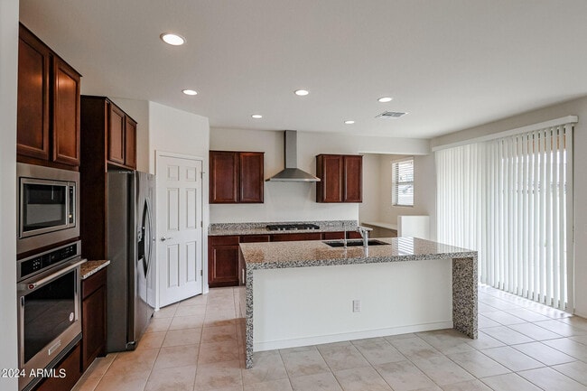 Photo - 9013 W Luke Ave