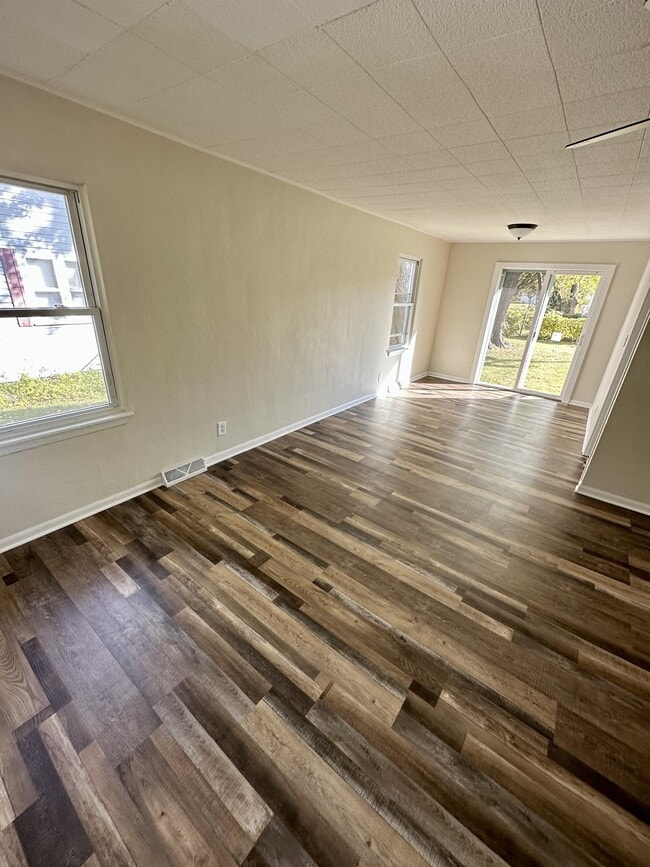 Photo - 1965 Union St