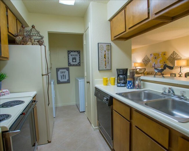 Creekwood Apartments