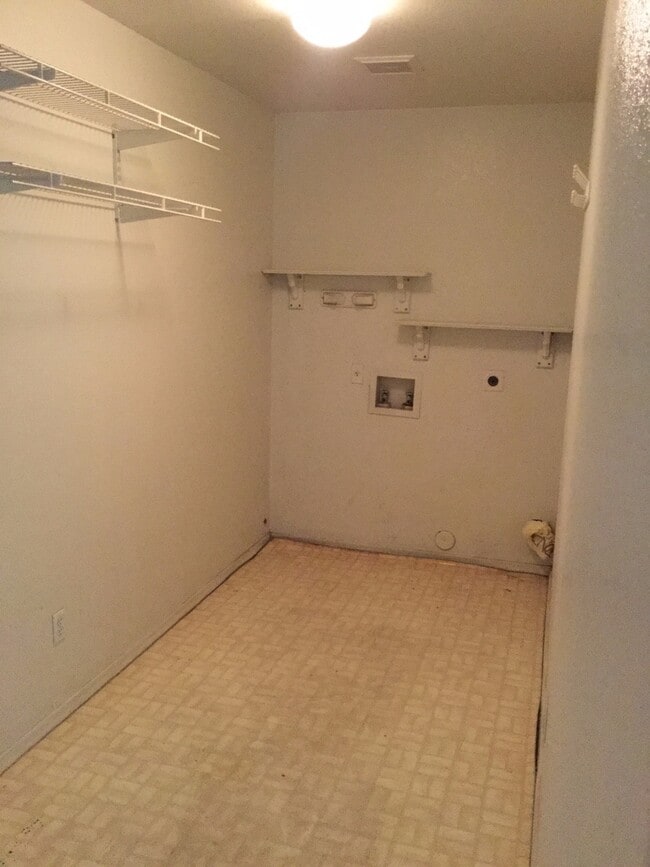 Photo - Great Gilbert home!