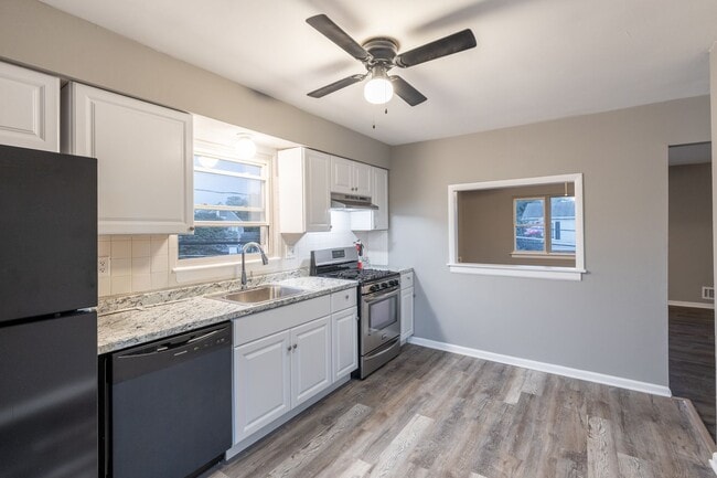 63-65-65 Maple Ave Unit 65 Maple Ave