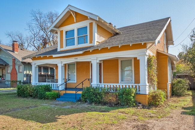 Building Photo - 5336 Junius St