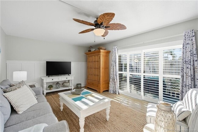 Photo - 5982 SE Riverboat Dr