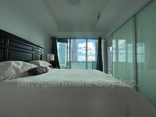 Photo - 8 The Esplanade Unit Suite 3901