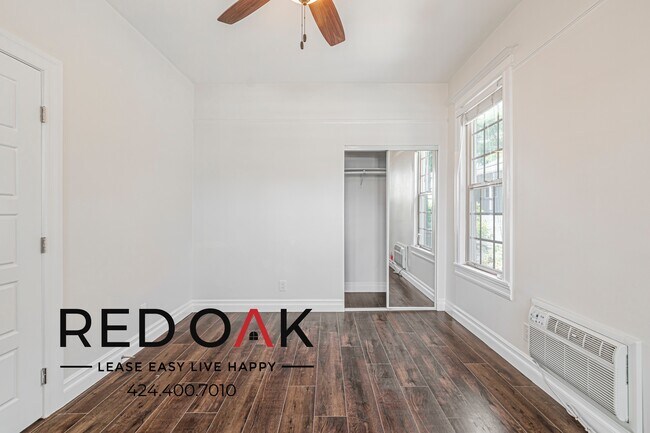 Photo - 3425 Walton Ave Unit 3425C