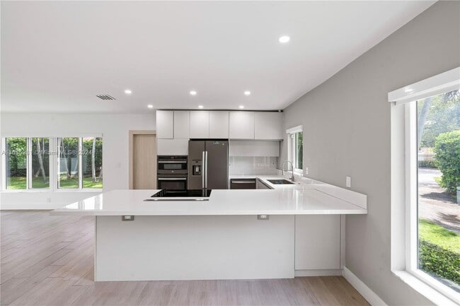 Photo - 4020 Riviera Dr