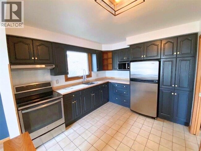Photo - 25 Durco Ave