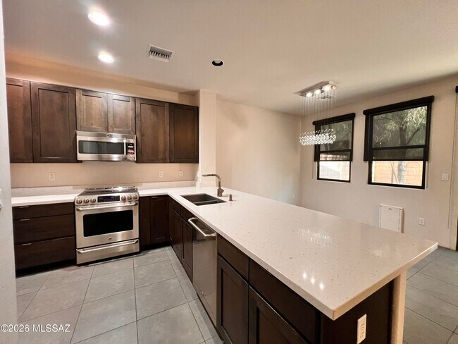 Photo - 391 E Calderwood Rd