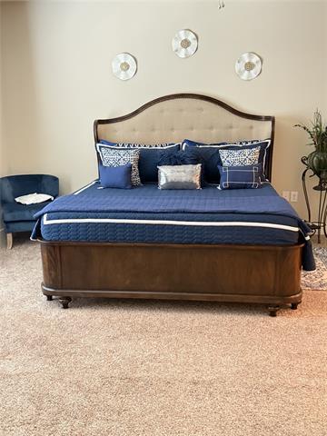 Photo - 303 S Kealy Ave