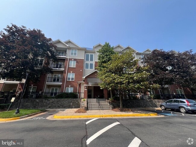 Building Photo - 1521 Spring Gate Dr. Unit 10308 Rental