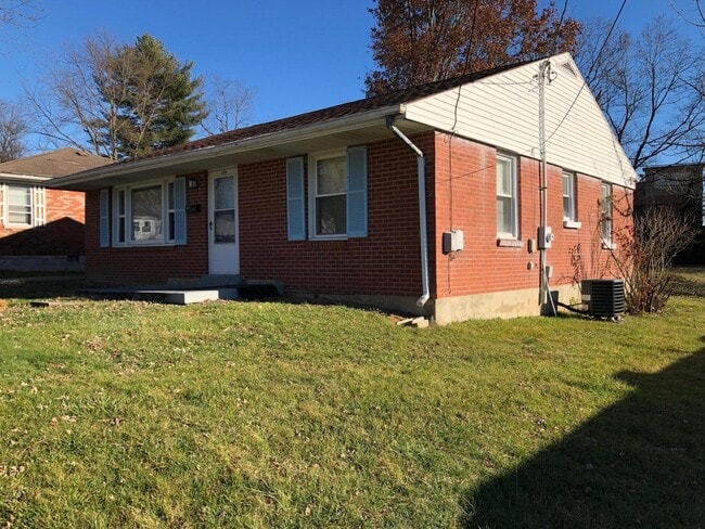Photo - 135 Willis Ave