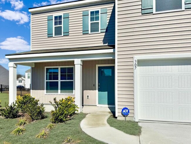 Photo - APRIL SPECIAL!!! $1,000 SECURITY DEPOSIT WITH ACCEPTABLE CREDIT!! Welcome to this beautiful 4 bed...