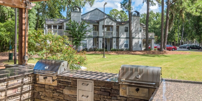 Photo - Heron on the Bluffs