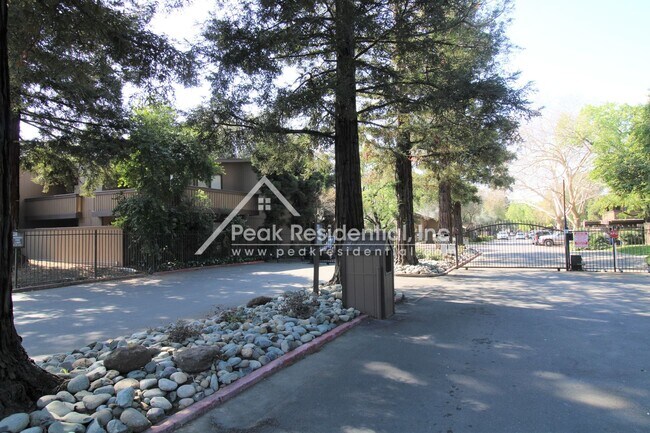 Photo - A Charming Timberlake 1bd/1ba Condo - Near...