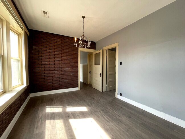 Photo - 3356 S Emerald Ave