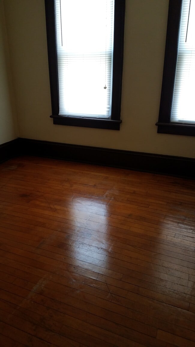 1458 S 79th St Unit 1458