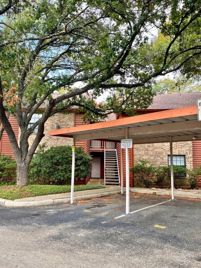 Move-In Special.  ½ off the first full month's rent with a 12 month lease