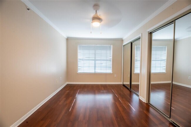 Photo - 501 W 26th St Unidad 323