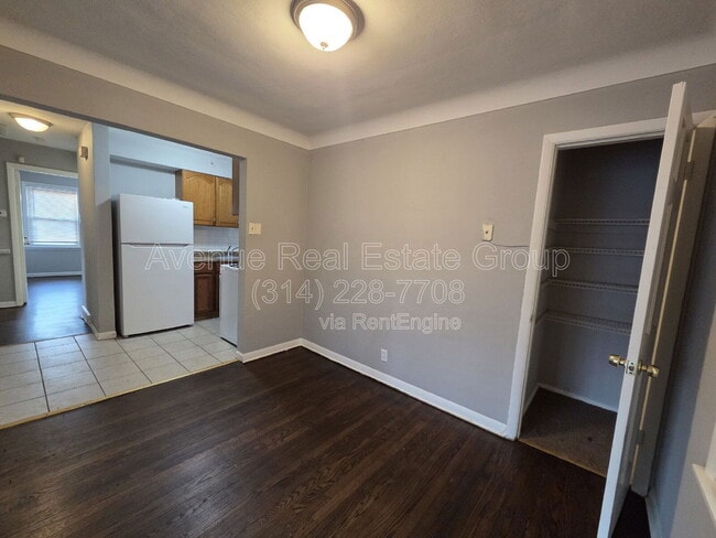 Photo - 8573 Kathlyn Dr