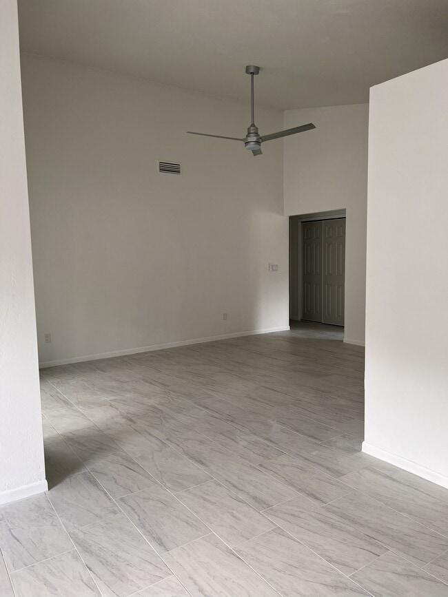 Photo - 19 Brittany Ln