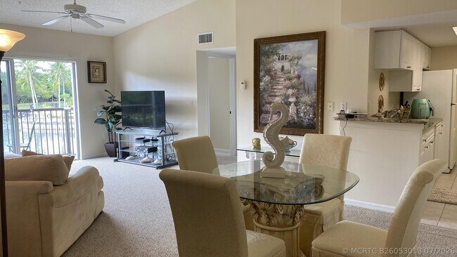 100 Crestwood Ct N Unit 103