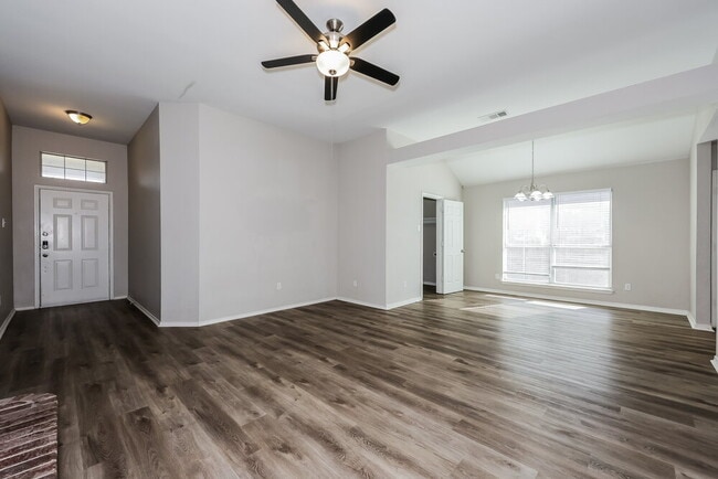 Photo - 1401 Misty Dr