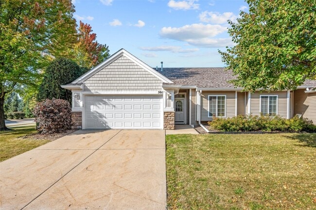 Photo - Village Run Avenue