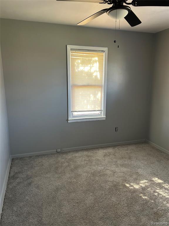 Photo - 13500 Heyden St