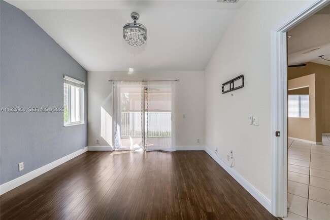 Photo - 1046 Golden Cane Dr