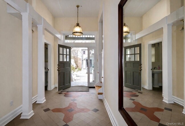 Photo - 16 Clinton Ave