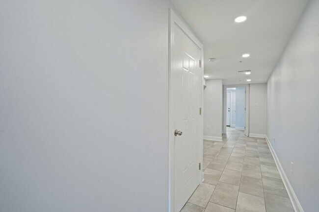 Photo - 2630 4th St NE