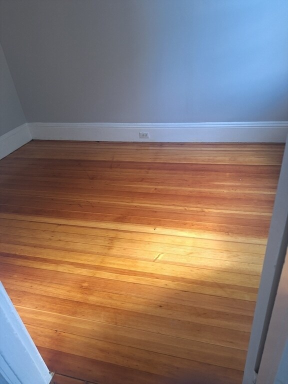 Photo - 49 Byron St Unit 2