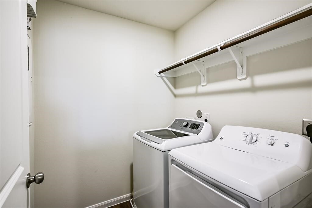 Photo - 11627 Braemar Village Dr